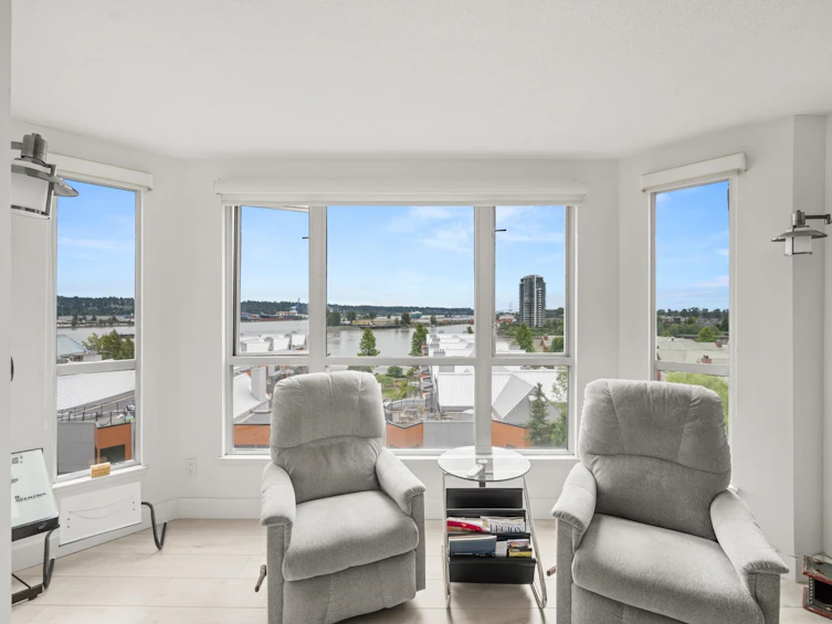 902-1185 Quayside Drive, New Westminster, BC, V3M 6T8 - 2