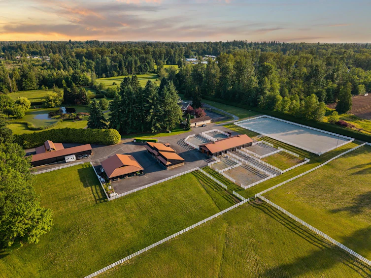 6895 272 Street, Langley, BC, V4W 1R3 - 4
