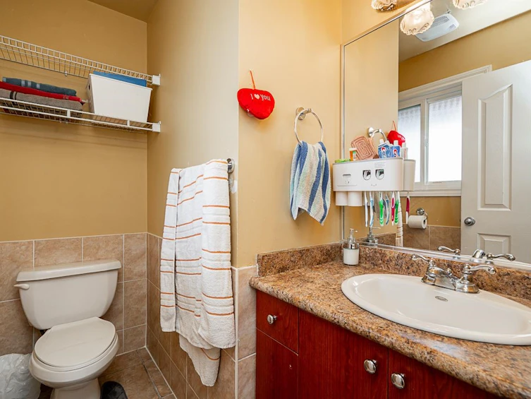 32592 Bevan Avenue, Abbotsford, BC, V2T 1G6 - 23
