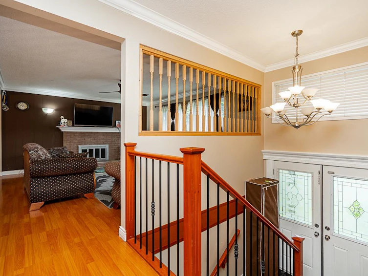 32592 Bevan Avenue, Abbotsford, BC, V2T 1G6 - 8