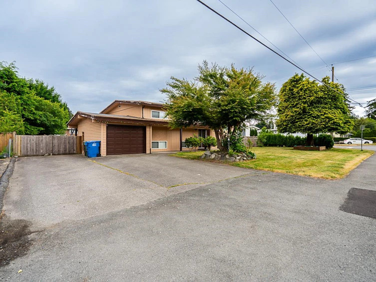 32592 Bevan Avenue, Abbotsford, BC, V2T 1G6 - 3