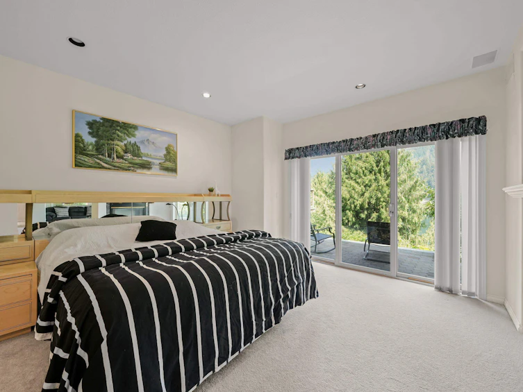 21313 Lakeview Crescent, Hope, BC, V0X 1L1 - 22