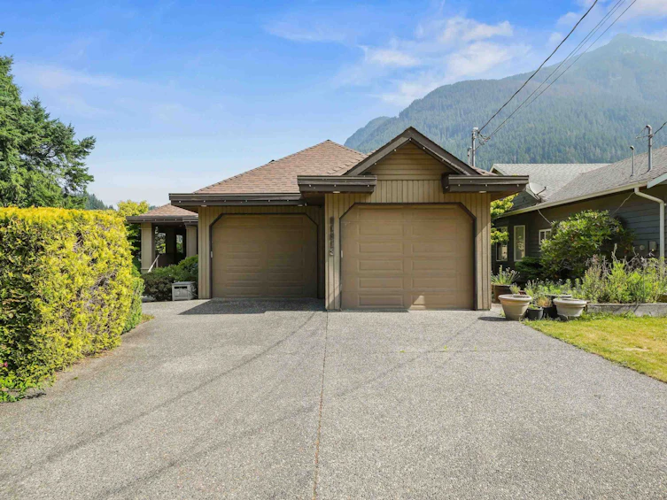 21313 Lakeview Crescent, Hope, BC, V0X 1L1 - 12