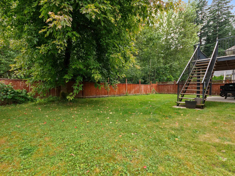 65886 Park Avenue, Hope, BC, V0X 1L1 - 25