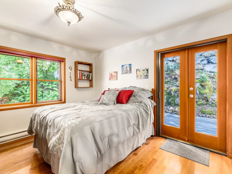 571 Roocroft Lane, Bowen Island, BC, V0N 1G2 - 16