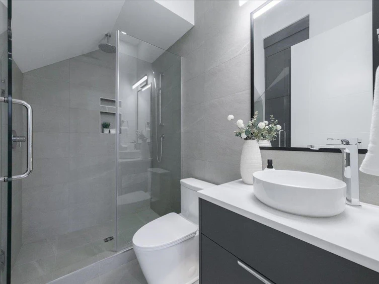 1-2750 E 5th Avenue, Vancouver, BC, V5M 1N2 - 11