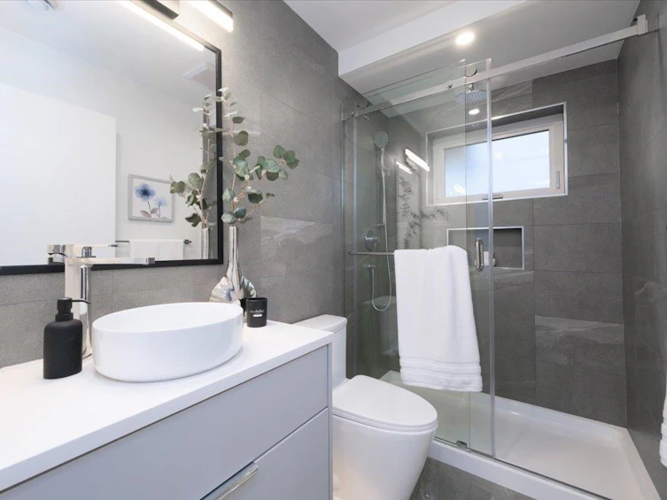 2-2750 E 5th Avenue, Vancouver, BC, V5M 1N2 - 22