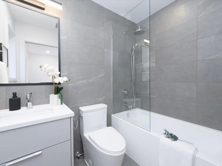 2-2750 E 5th Avenue, Vancouver, BC, V5M 1N2 - 18