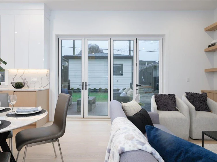 2-2750 E 5th Avenue, Vancouver, BC, V5M 1N2 - 5