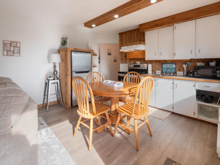716/718 Hillcrest Road, Gibsons, BC, V0N 1V9 - 10