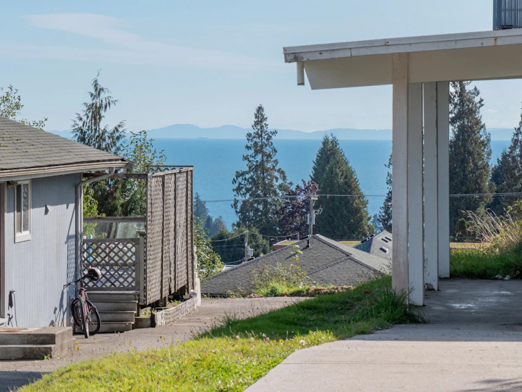 716/718 Hillcrest Road, Gibsons, BC, V0N 1V9 - 13
