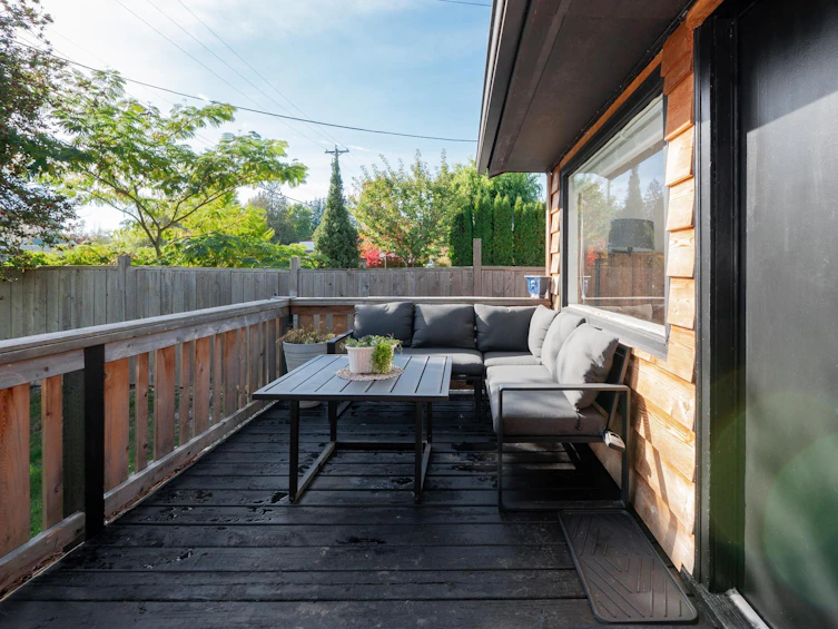 716/718 Hillcrest Road, Gibsons, BC, V0N 1V9 - 5