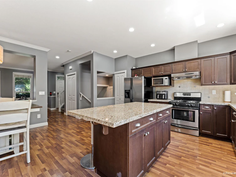 6971 181 Street, Surrey, BC, V3S 6X3 - 5