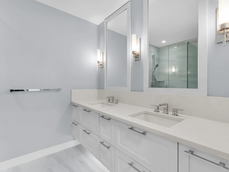 106-15360 20th Avenue, Surrey, BC, V4A 2A3 - 18