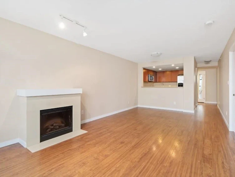 608-8120 Lansdowne Road, Richmond, BC, V6X 0A1 - 3