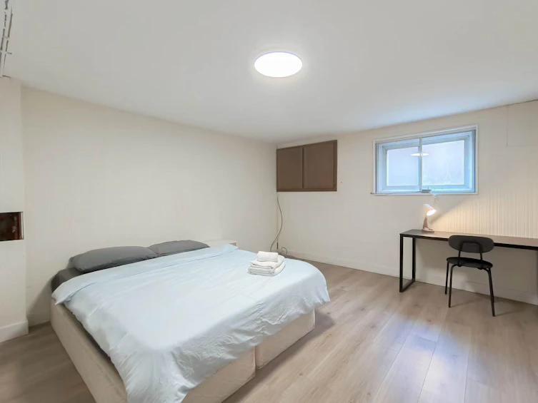 2134 W 53rd Avenue, Vancouver, BC, V6P 1L5 - 8
