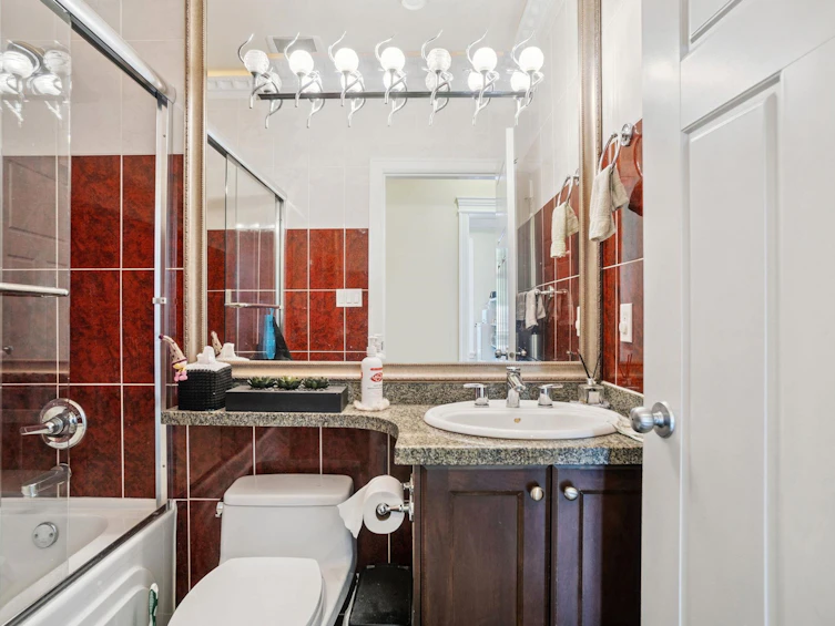 9320 Saunders Road, Richmond, BC, V7A 2B3 - 11