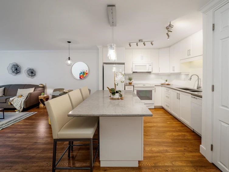 106-1750 Augusta Avenue, Burnaby, BC, V5A 2V6 - 5