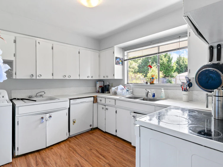 11462 94a Avenue, Delta, BC, V4C 3S2 - 10