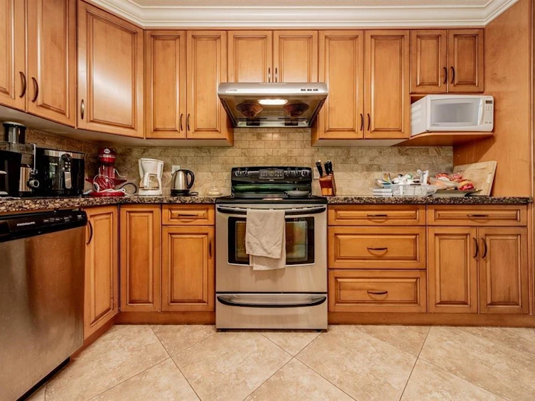 14636 18 Avenue, Surrey, BC, V4A 7R3 - 5