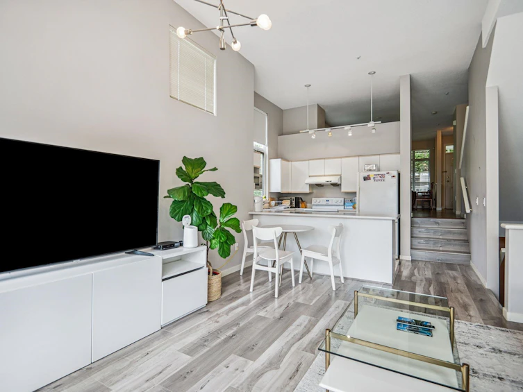 1-3578 Whitney Place, Vancouver, BC, V5S 4T2 - 6