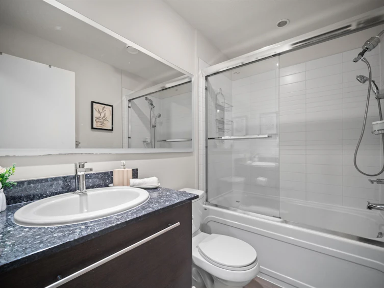 308-3478 Wesbrook Mall, Vancouver, BC, V6S 0B6 - 24