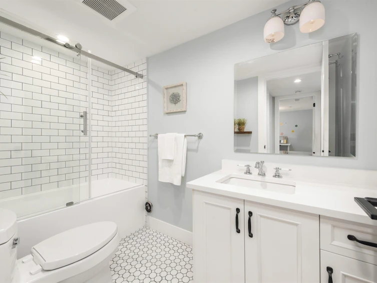 2575 Napier Street, Vancouver, BC, V5K 2W4 - 30