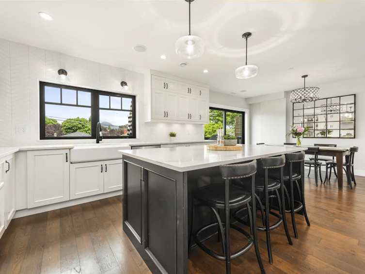2575 Napier Street, Vancouver, BC, V5K 2W4 - 15