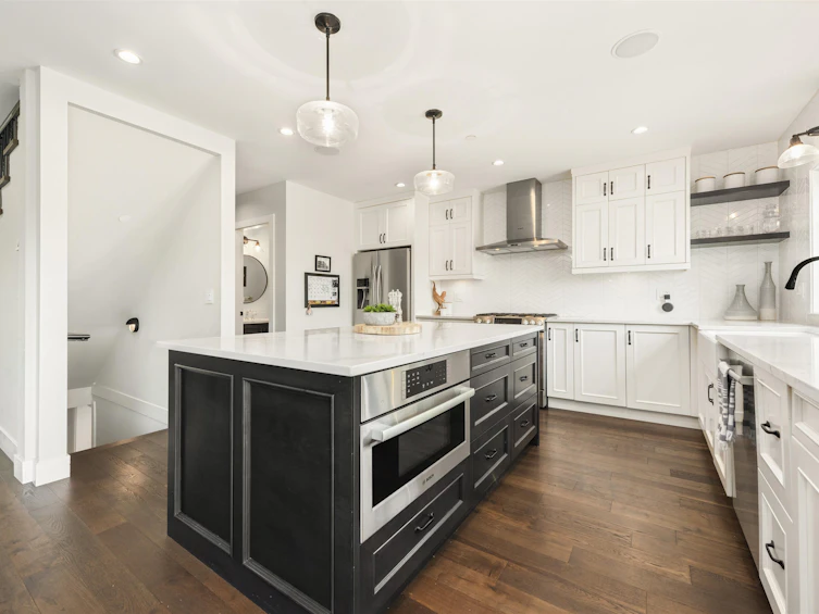 2575 Napier Street, Vancouver, BC, V5K 2W4 - 16