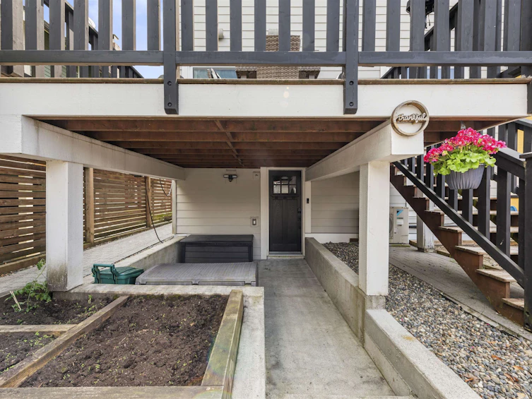 2575 Napier Street, Vancouver, BC, V5K 2W4 - 32