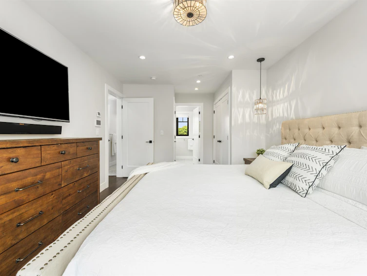 2575 Napier Street, Vancouver, BC, V5K 2W4 - 24