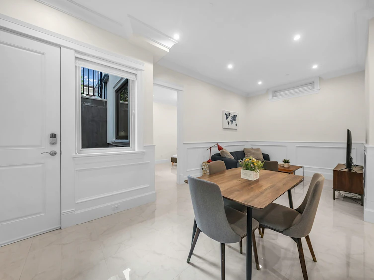 2877 W 15th Avenue, Vancouver, BC, V6K 3A1 - 33
