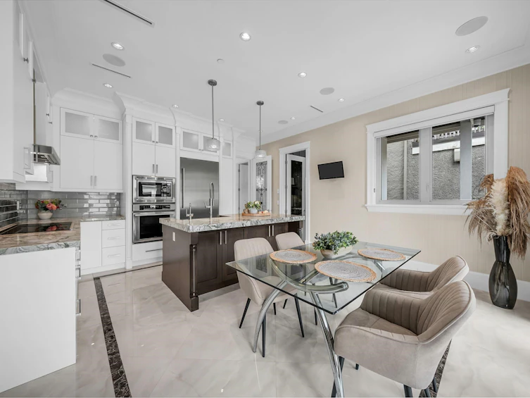 2877 W 15th Avenue, Vancouver, BC, V6K 3A1 - 16
