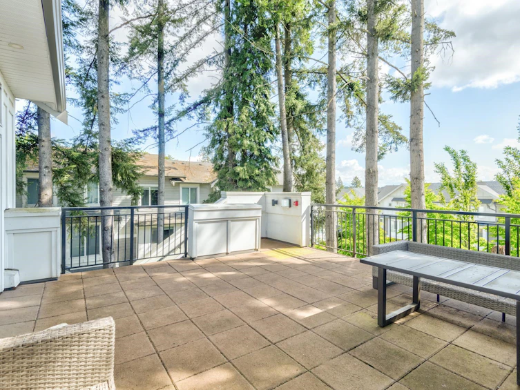 165-9718 161a Street, Surrey, BC, V4N 6S7 - 35