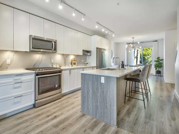 165-9718 161a Street, Surrey, BC, V4N 6S7 - 6