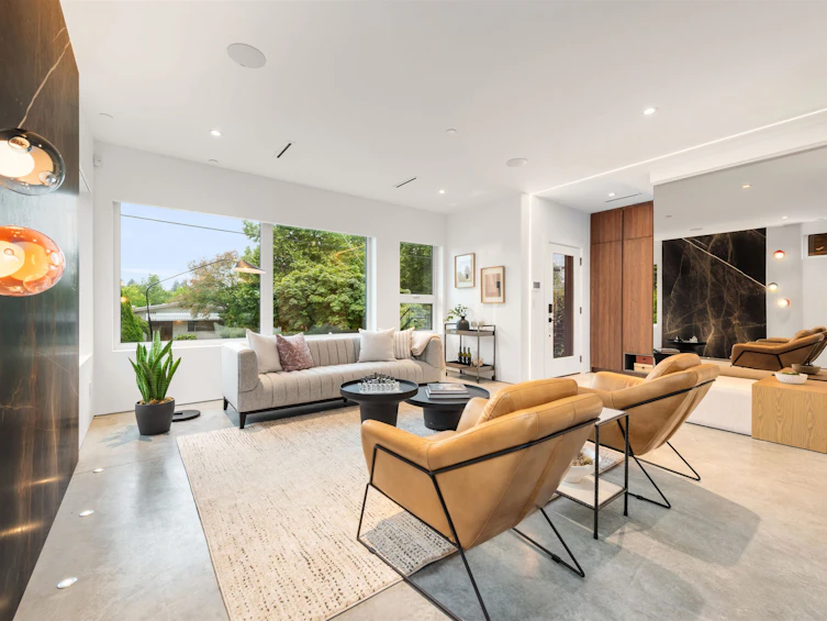 4520 James Street, Vancouver, BC, V5V 3J3 - 5
