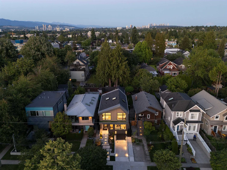 4520 James Street, Vancouver, BC, V5V 3J3 - 35