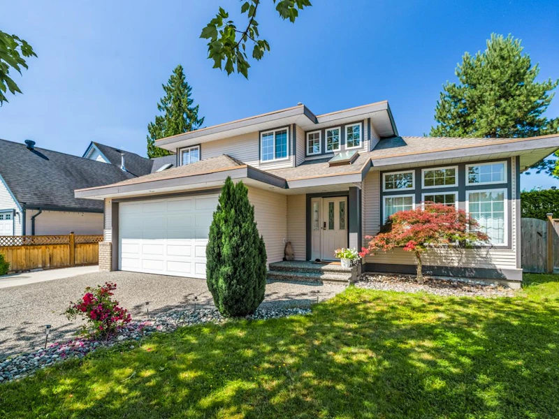 23669 118a Avenue, Maple Ridge BC V4R 2C9