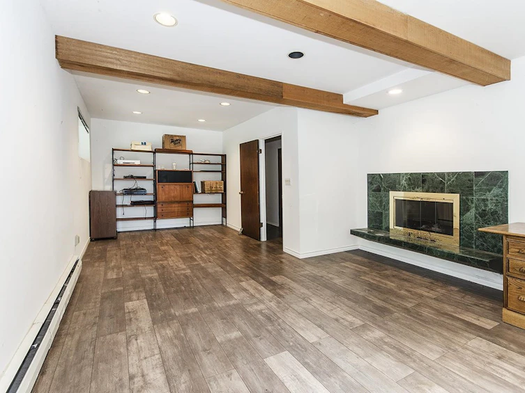 4630 Strathcona Road, North Vancouver, BC, V7G 1G3 - 8