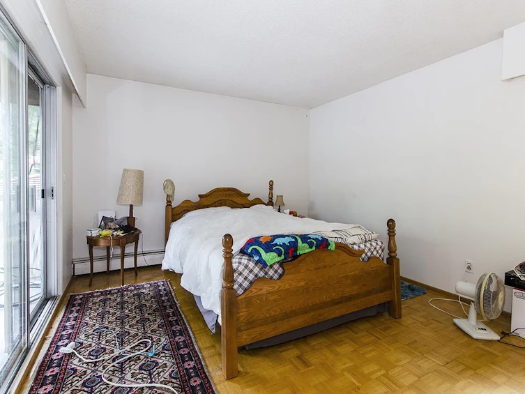4630 Strathcona Road, North Vancouver, BC, V7G 1G3 - 25