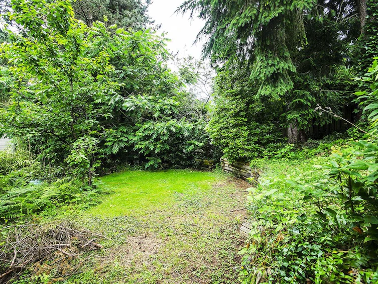 4630 Strathcona Road, North Vancouver, BC, V7G 1G3 - 32