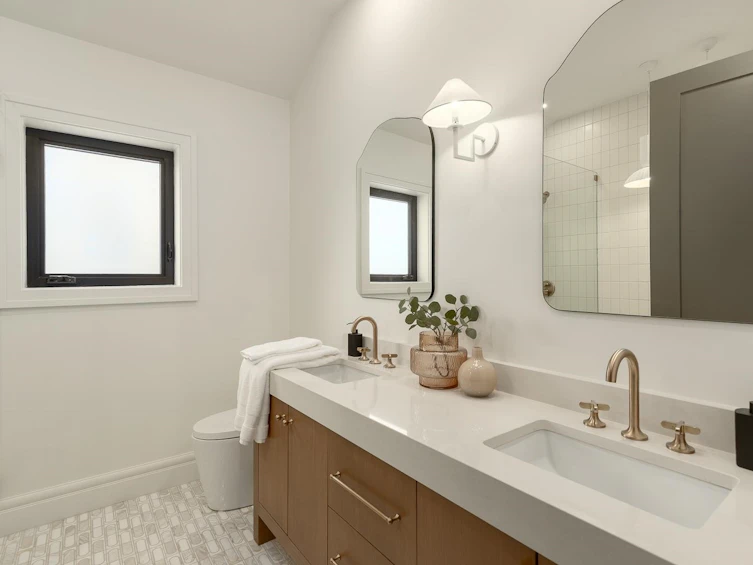 3026 W 32nd Avenue, Vancouver, BC, V6L 2C1 - 23