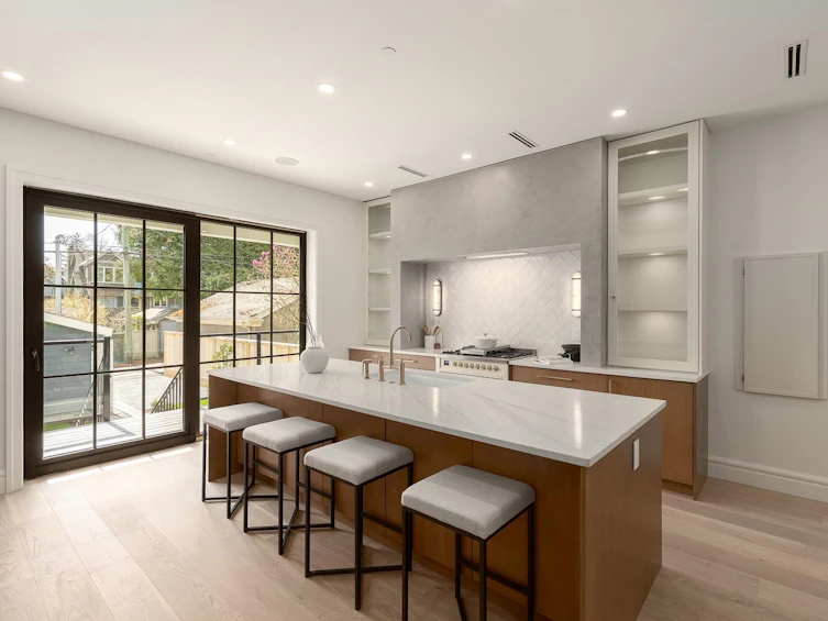 3026 W 32nd Avenue, Vancouver, BC, V6L 2C1 - 9