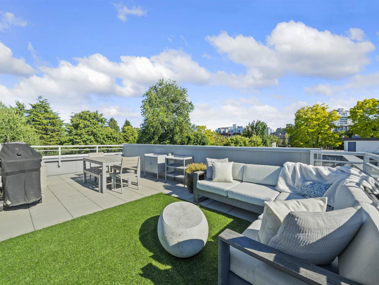 2333 Brunswick Street, Vancouver, BC, V5T 1M8 - 4