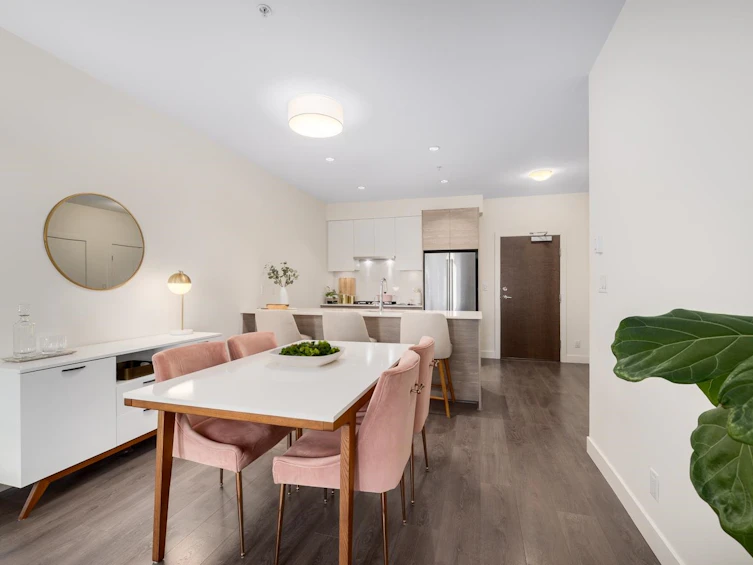 212-4468 Dawson Street, Burnaby, BC, V5C 0J9 - 6