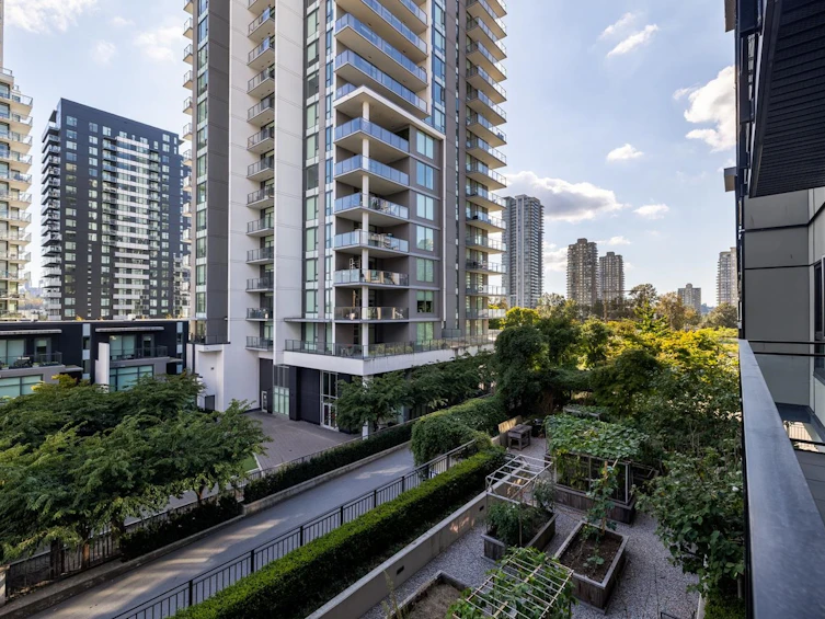 212-4468 Dawson Street, Burnaby, BC, V5C 0J9 - 17