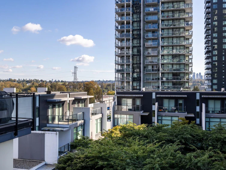 212-4468 Dawson Street, Burnaby, BC, V5C 0J9 - 12