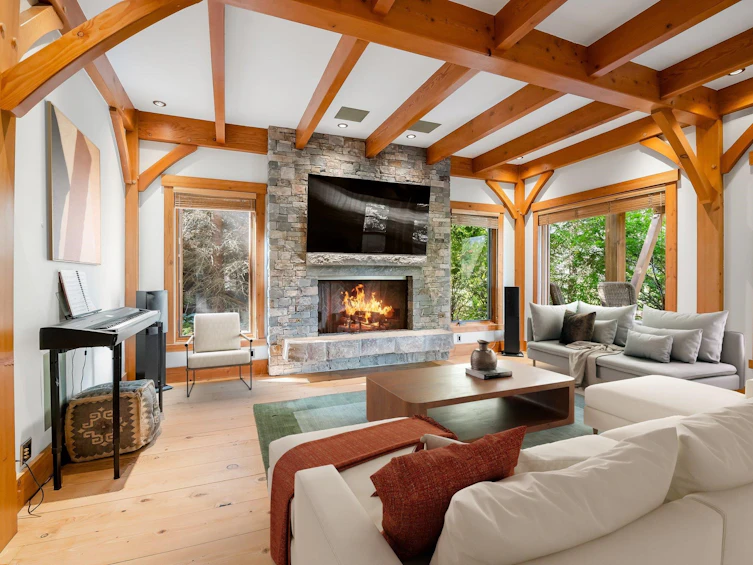 8065 Nicklaus North Boulevard, Whistler, BC, V8E 1J7 - 3
