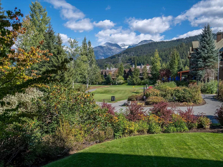 8065 Nicklaus North Boulevard, Whistler, BC, V8E 1J7 - 11