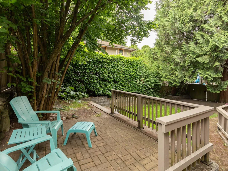 832 Salsbury Drive, Vancouver, BC, V5L 4A2 - 29